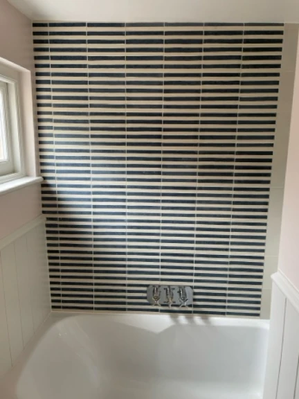 01JDXBEKAEXH3KC2KBGN8095DG Medium